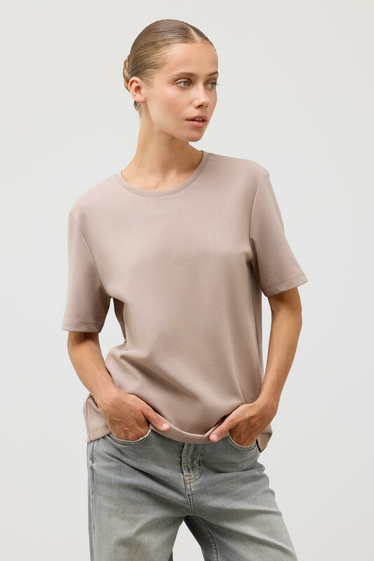 фуфайка (футболка) жен